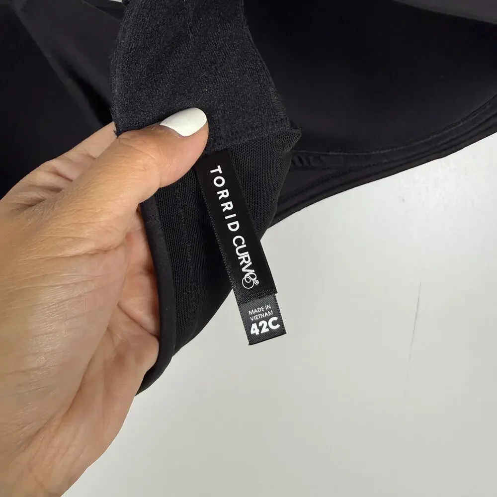 Torrid Wireless Wire-Free Push-Up Smooth Bra Black - 42C